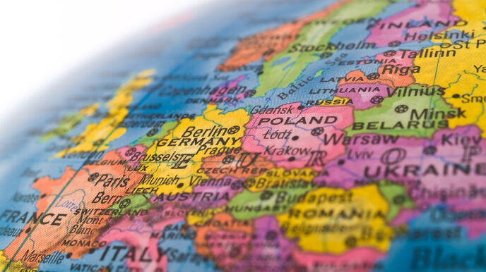 Värikäs karttakuva Euroopan maista