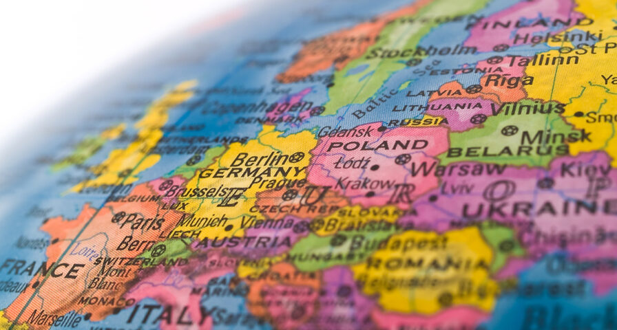 Värikäs karttakuva Euroopan maista