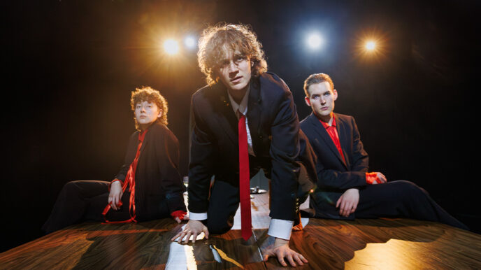 Näyttelijöitä Teatterikoulutuksen esityksestä Caligula